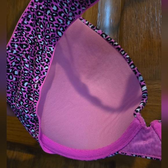 Pink, Victoria Secret,Women's Bra, Size 36 B, Push-Up, Perfect Shape, Never Worn - Picture 8 of 8